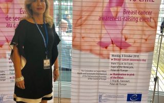 חודש מודעות לסרטן השד מצוין במועצת אירופה